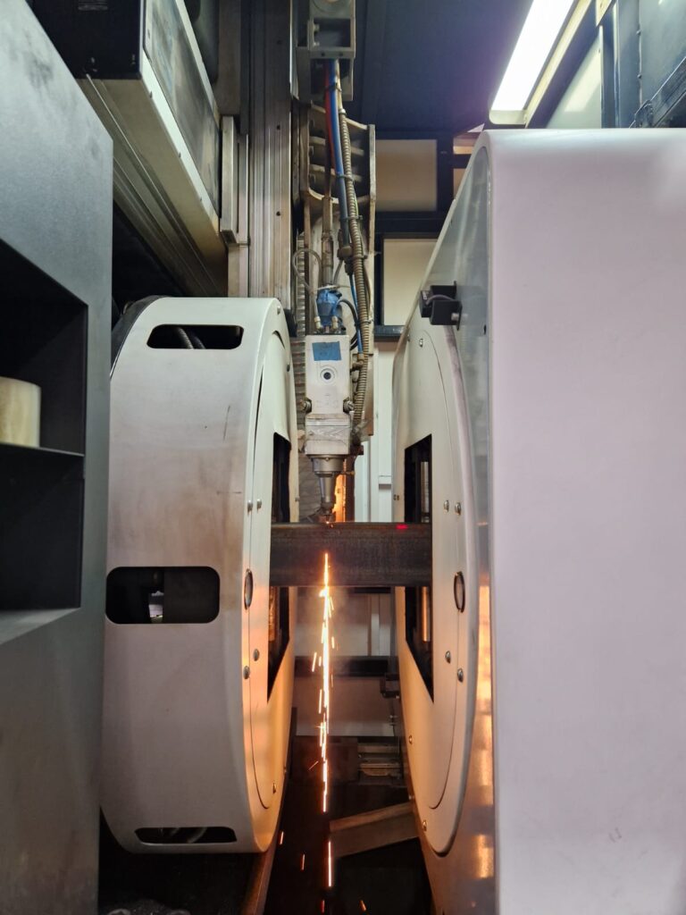 Tall_y_perforacio_laser